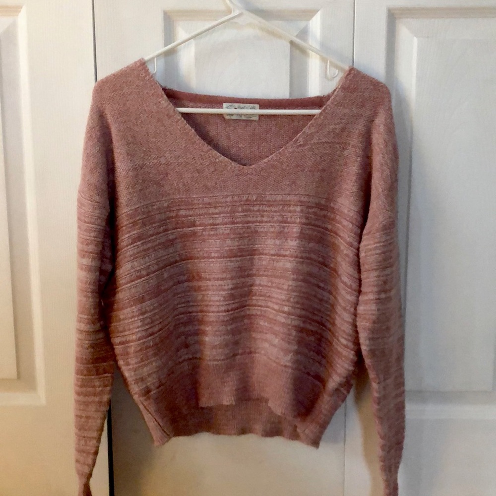 Adorable blush pink sweater